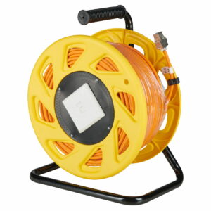 Kabelrolle mit CAT-Kabel